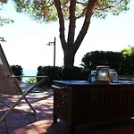 Fascinosa Casa Sul Mare In Posizione Mozzafiato Apartamento
